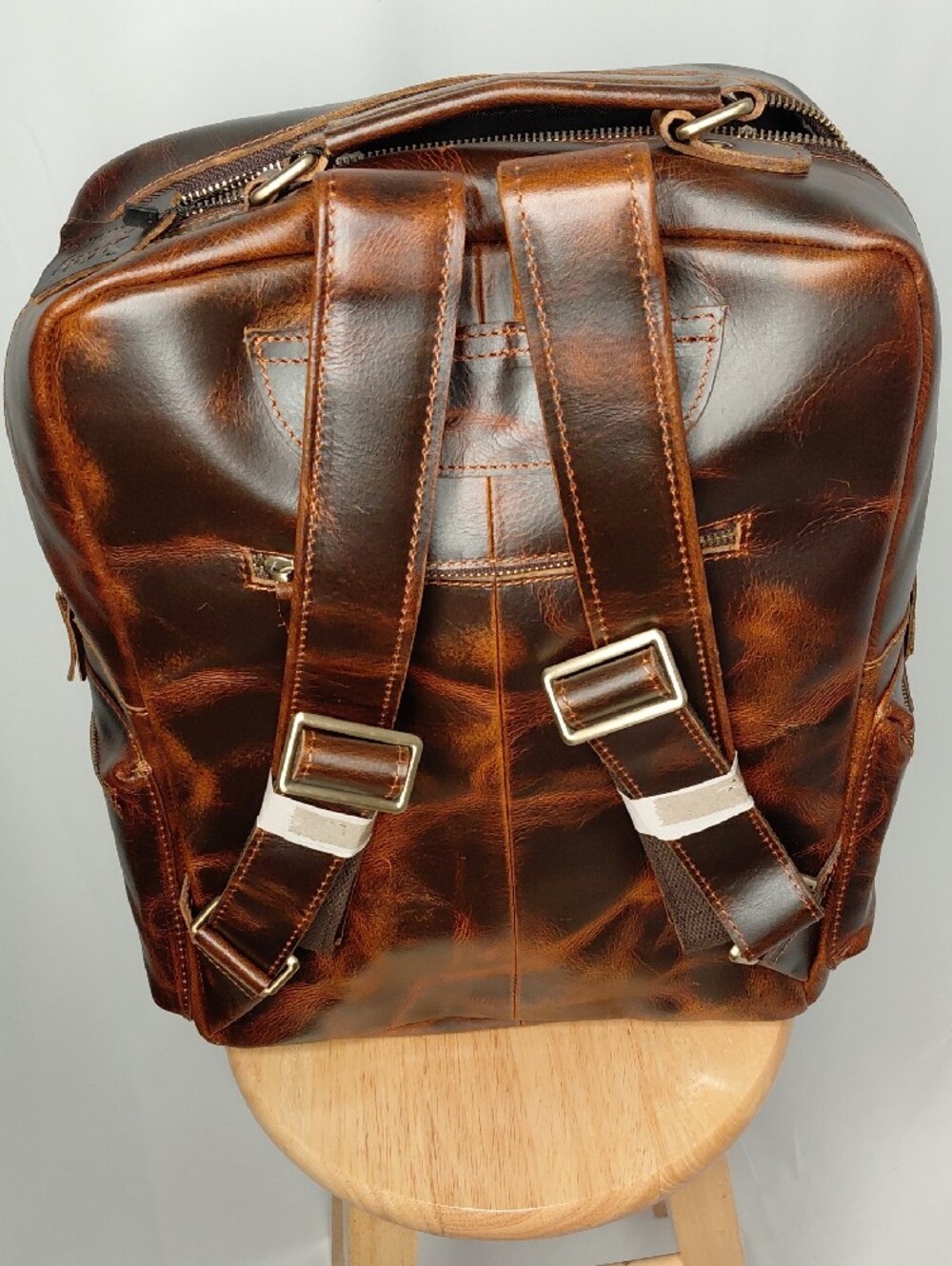 Vintage-Style Brown Leather Backpack for Men - Picture 6 of 11